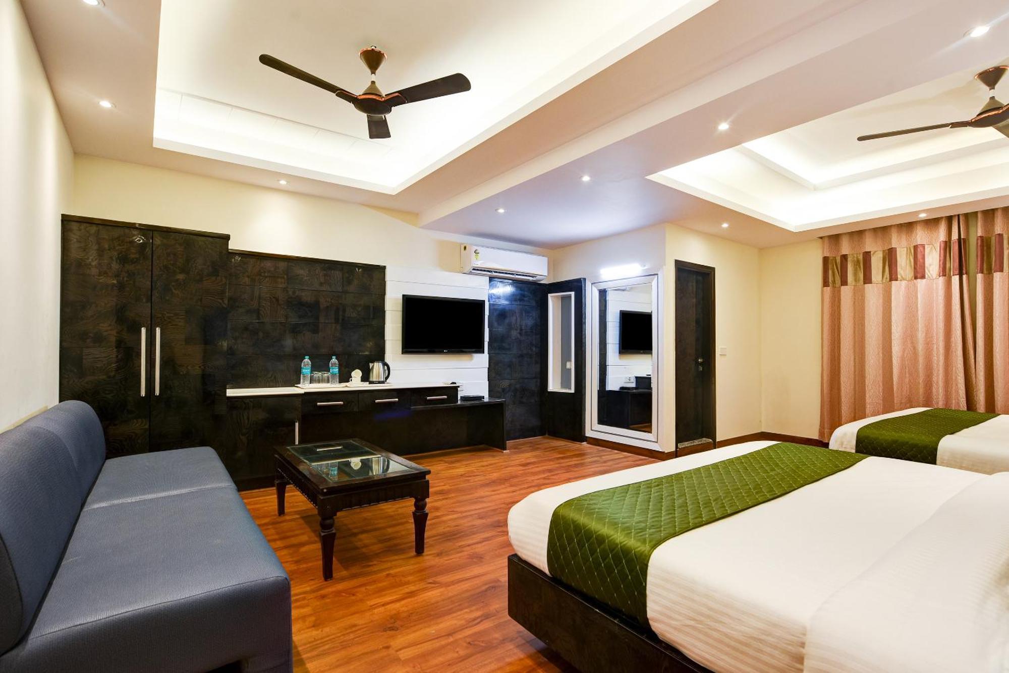 Hotel Geet Deluxe Νέο Δελχί Εξωτερικό φωτογραφία