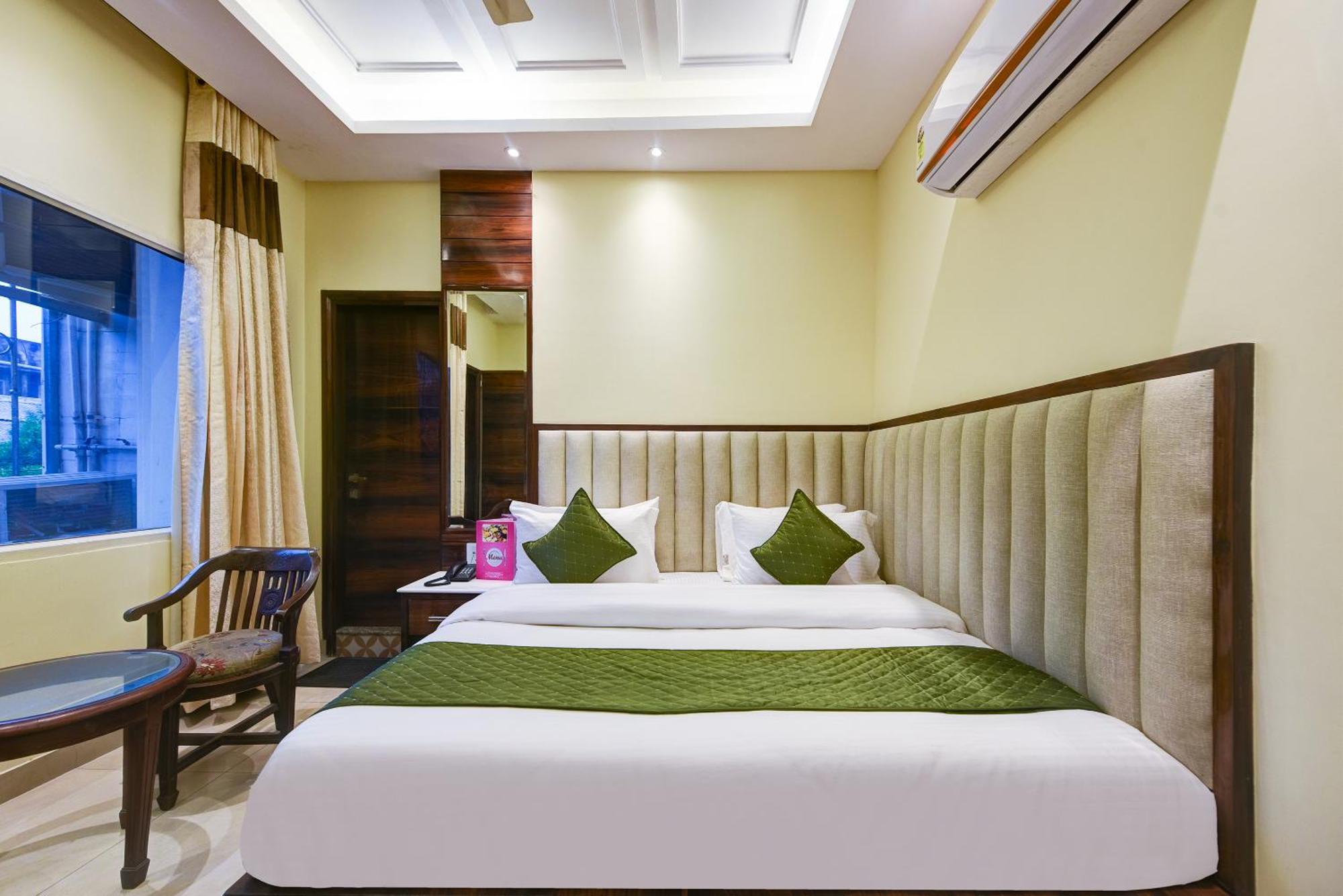 Hotel Geet Deluxe Νέο Δελχί Εξωτερικό φωτογραφία