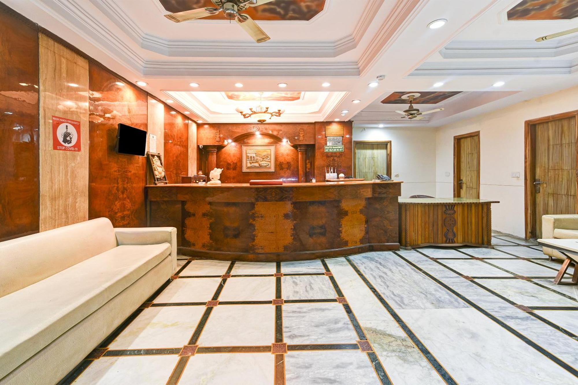 Hotel Geet Deluxe Νέο Δελχί Εξωτερικό φωτογραφία