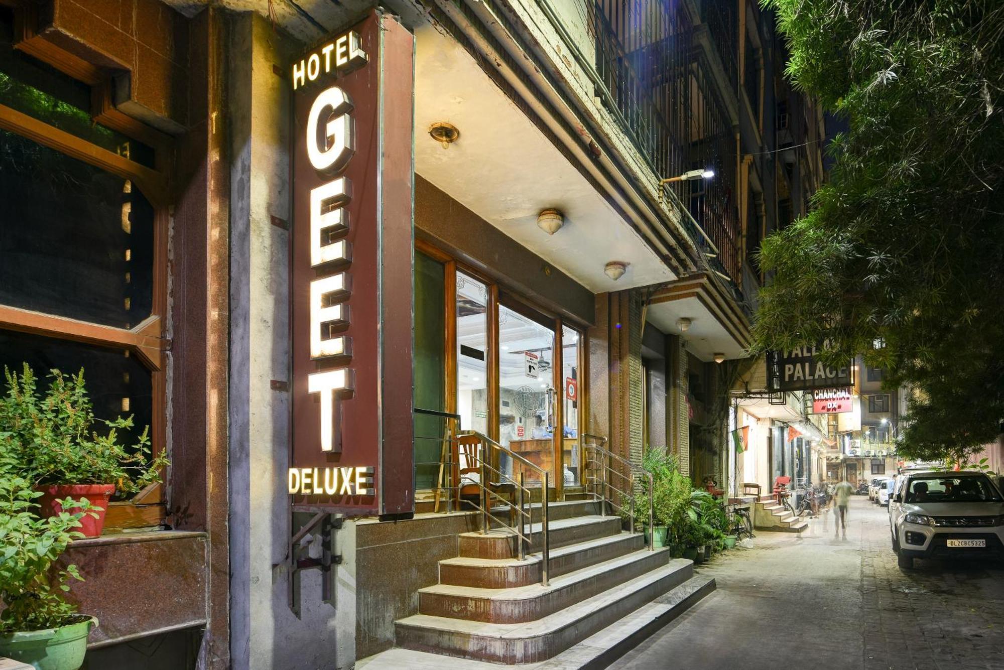 Hotel Geet Deluxe Νέο Δελχί Εξωτερικό φωτογραφία